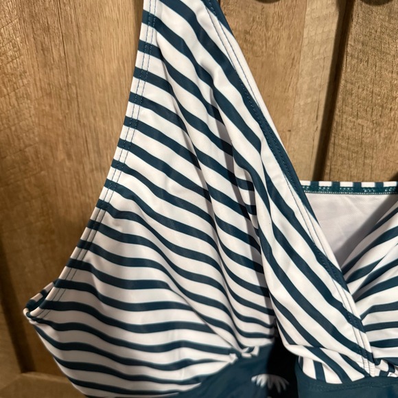 BloomChic Plus Size One Piece Swimsuit Floral Striped Crisscross Front Teal Blue - Picture 3 of 9